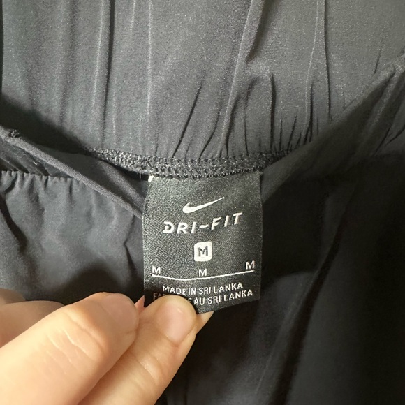 Nike Women’s Bliss Lux Slim Fit Jogger Pants Size Medium Moisture Wicking - Picture 5 of 7